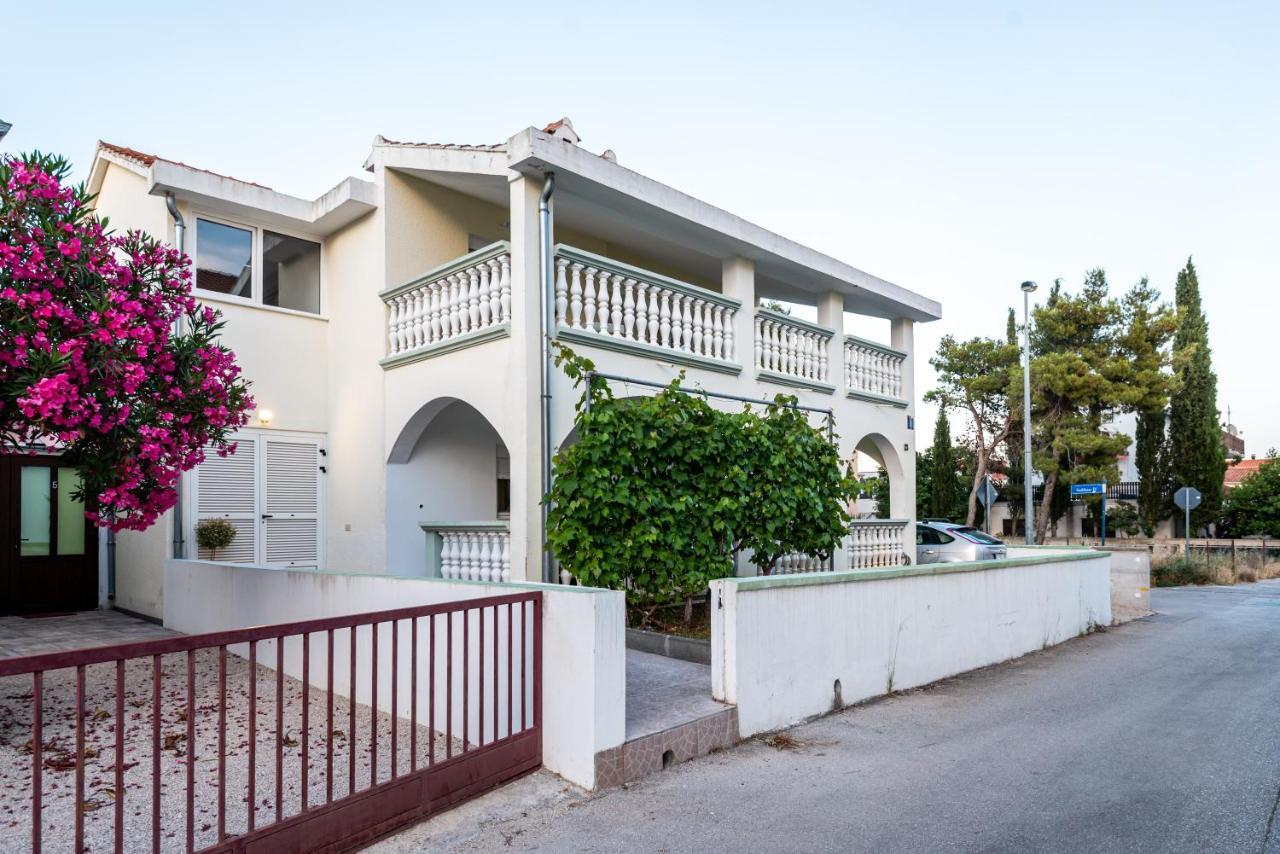 Magnolia Apartmani Vodice Extérieur photo